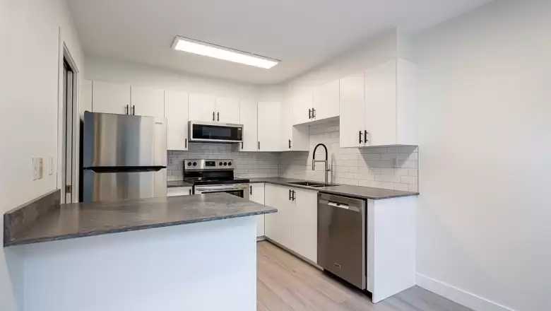 2373 QUAYSIDE COURT image #1