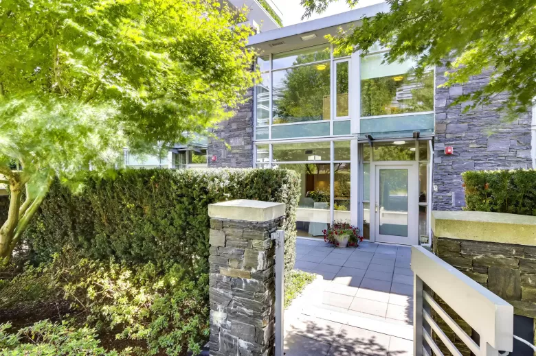 880 ARTHUR ERICKSON PLACE, West Vancouver, BC for sale