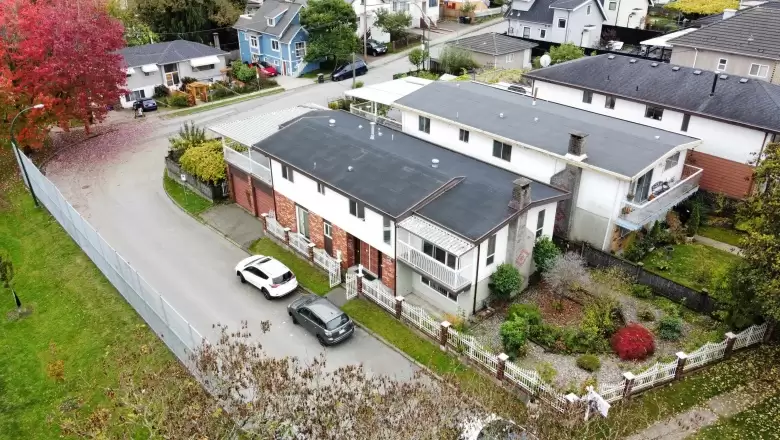 5274 TAUNTON STREET image #1
