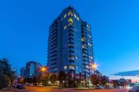 518 135 E 17TH STREET, North Vancouver, North Vancouver, BC