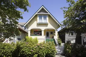 2129 GRAVELEY STREET, Vancouver East, Vancouver, BC