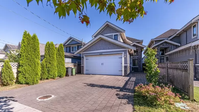 4808 GARRY STREET image #1