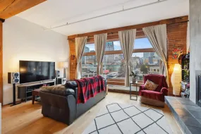 702 518 BEATTY STREET, Vancouver West, Vancouver, BC