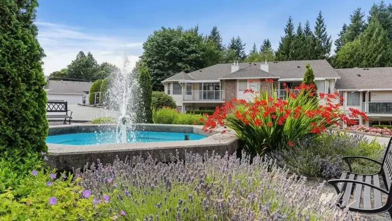 28 33123 GEORGE FERGUSON WAY image #1