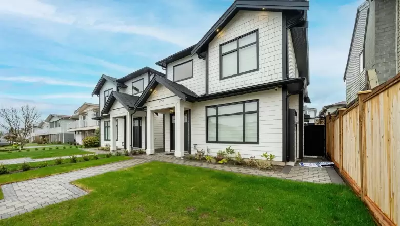 6752 LAKEVIEW AVENUE image #1