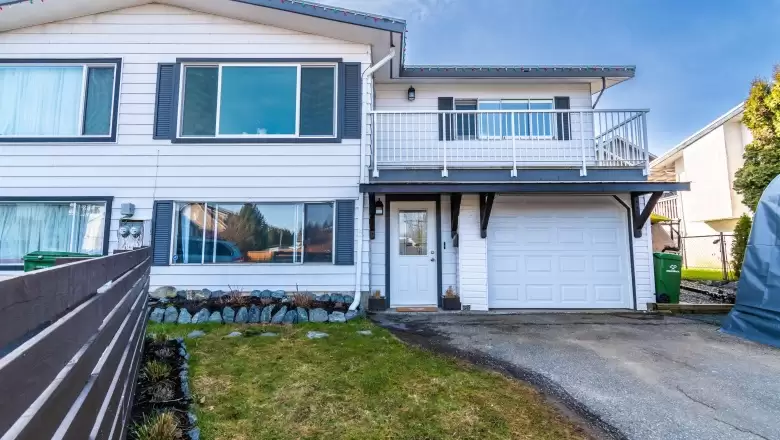 A 46520 ROLINDE CRESCENT, Chilliwack, BC