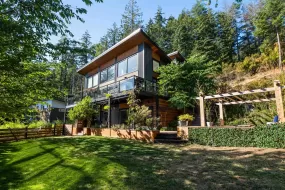 955 WINDJAMMER ROAD, Bowen Island, Bowen Island, BC