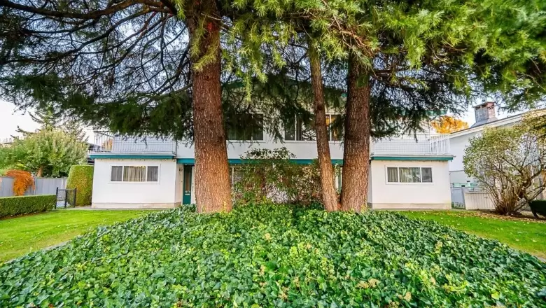 1070 - 1072 BLAINE DRIVE image #1