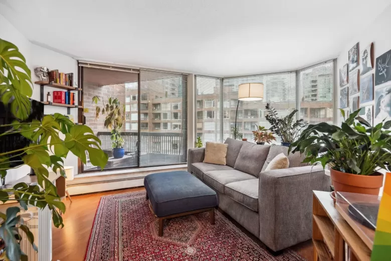 615 1330 BURRARD STREET image #1