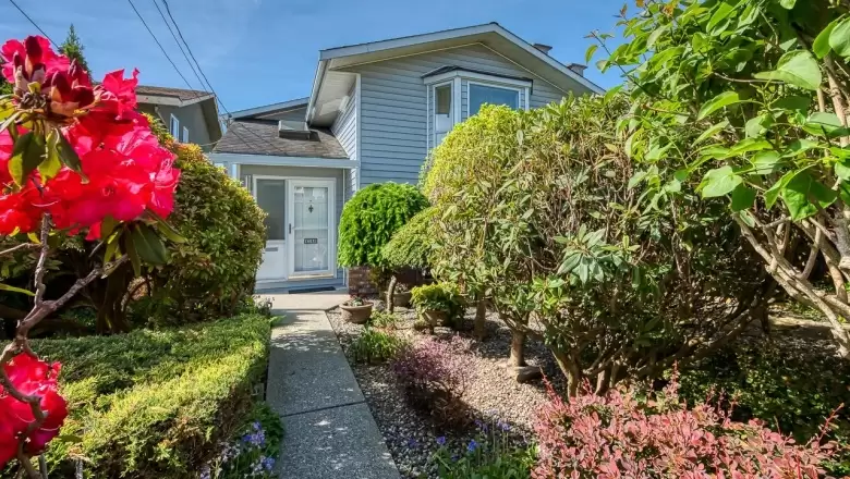 6166 CLINTON STREET, Burnaby, BC