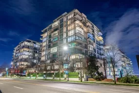 162 VICTORY SHIP WAY, North Vancouver, North Vancouver, BC