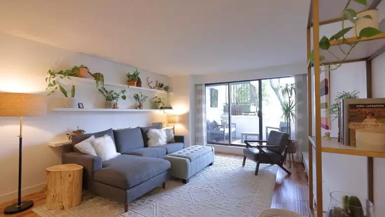 109 710 E 6TH AVENUE image #1