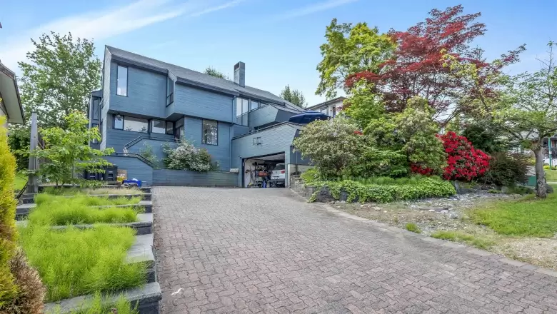 7886 WALMSLEY COURT, Burnaby, BC