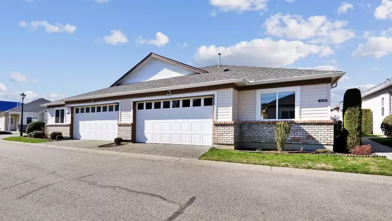 109 8485 YOUNG ROAD image #1
