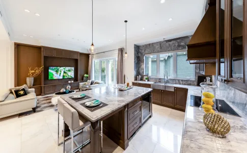 3407 W 33RD AVENUE image #3